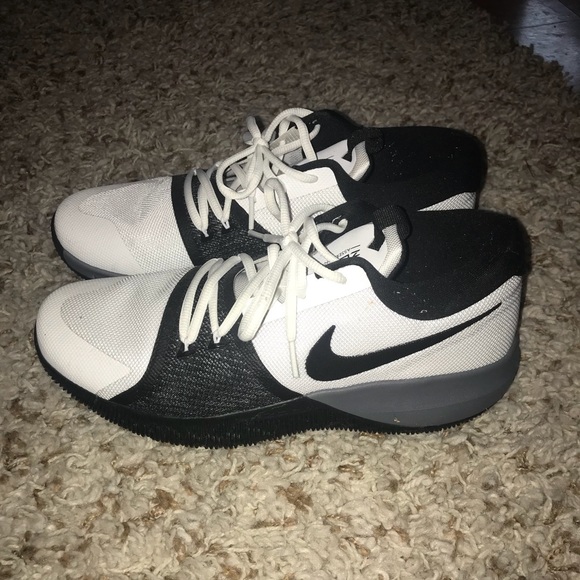 nike zoom assersion black